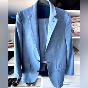 State and Liberty - ATHLETIC FIT STRETCH SUIT - Heathered Light Blue